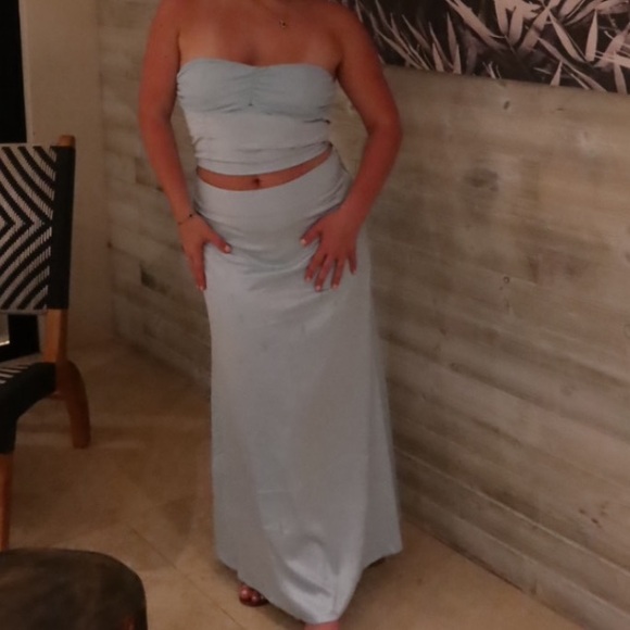 Two piece blue maxi skirt set - Picture 2 of 5